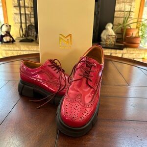 Marc Nolan Ms. Alexander Magenta wingtip lace up Shoes